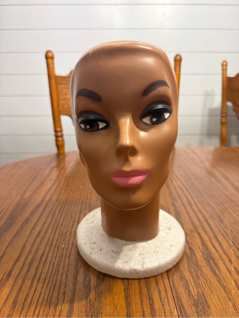 Brown Mannequin Display Head with Pink Lips - Retail Styling